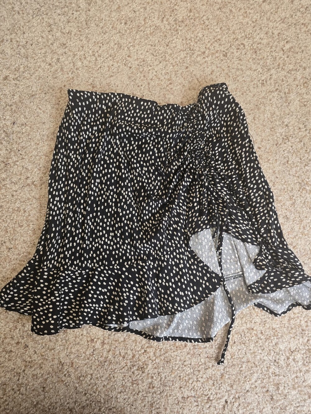 Urban Romantics Ruched Skirt - Black and White Dot, size Small